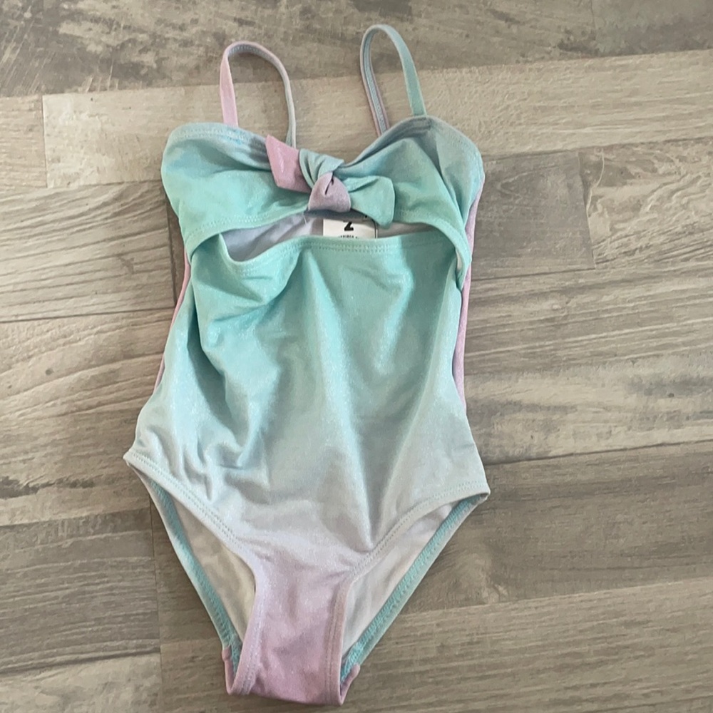 ❤️3/$30- Cotton On Kids Disney (Ariel) swimsuit
